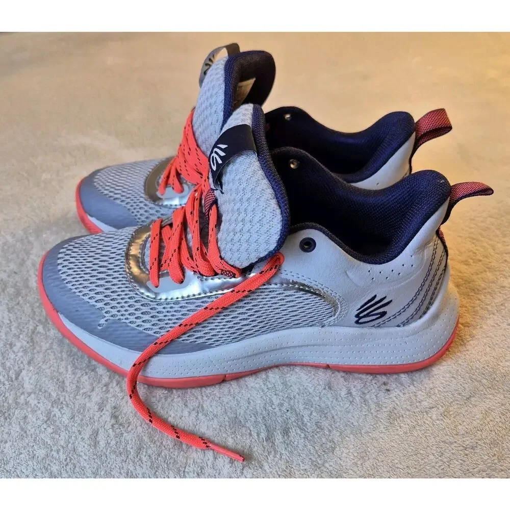 Under Armour NBA Basketball Sneakers Steph Curry 3Z6 Grey Red Kids Youth Size 4Y